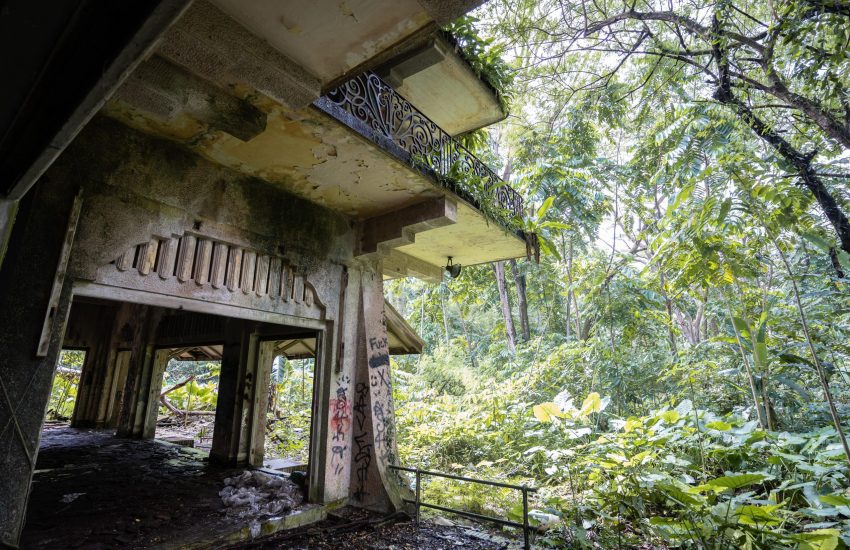 Istana Woodneuk Tour